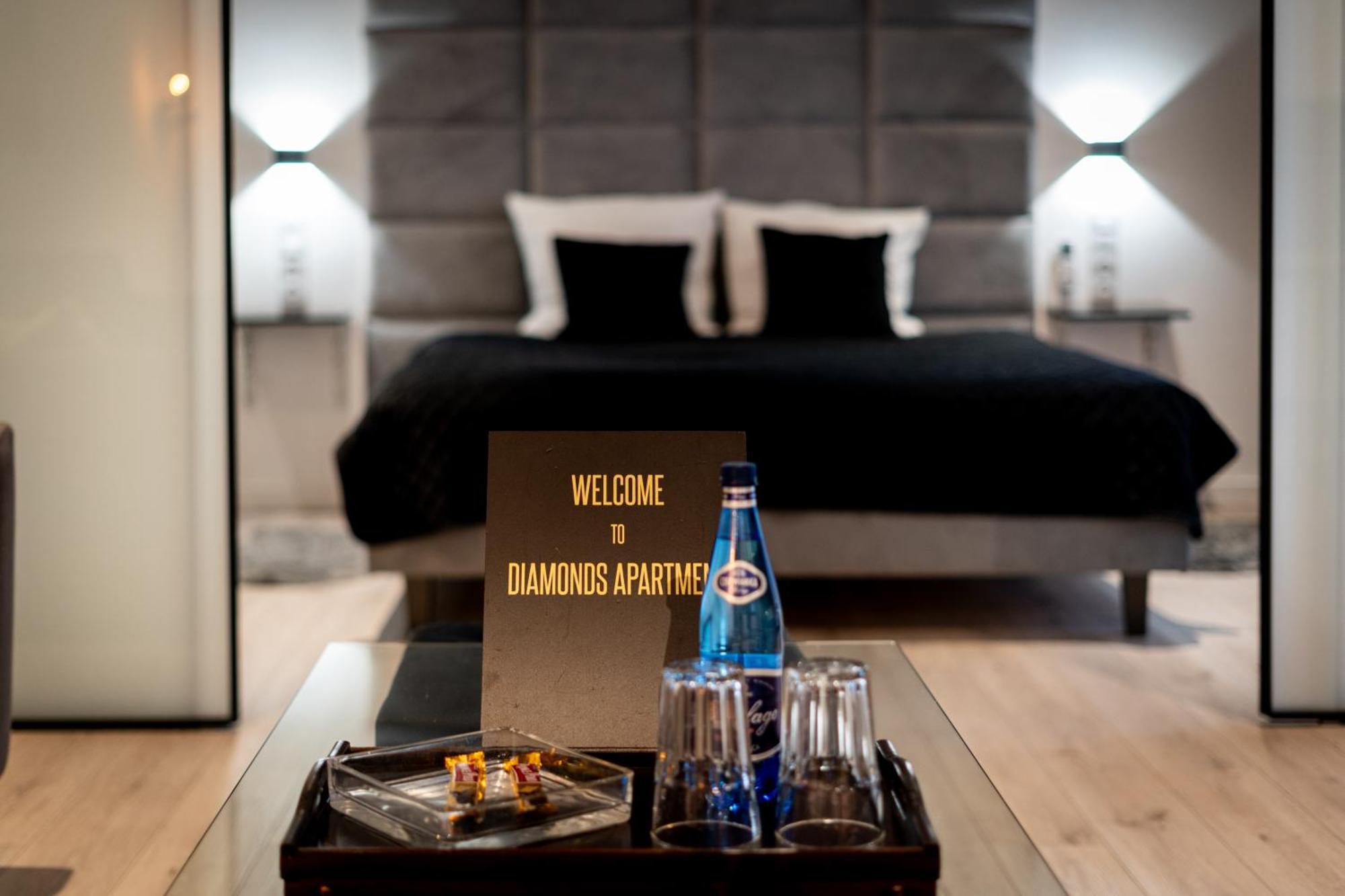 Diamonds Apartment Krakow Ngoại thất bức ảnh